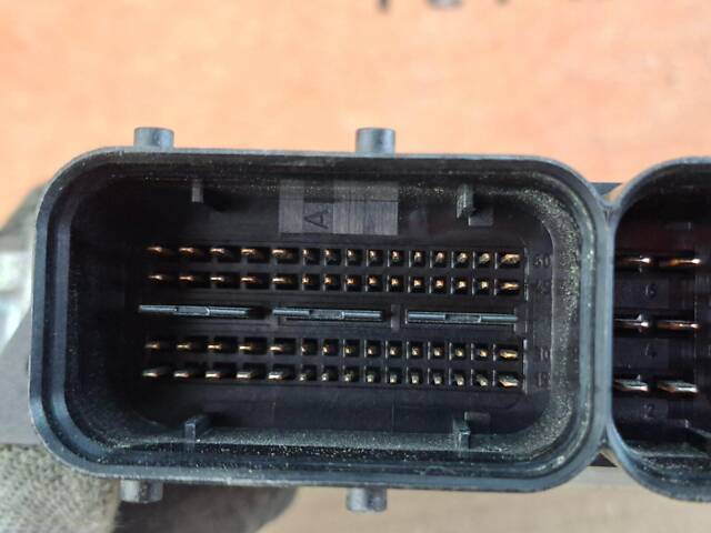 Opel Insignia A 2008-2017 блок управления двигателя 55595540 - Фото 8