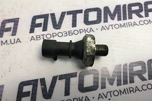 Датчик тиску масла Opel Zafira B 1.6 16V 2005-2011 55354325