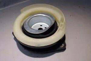 Опора амортизатора