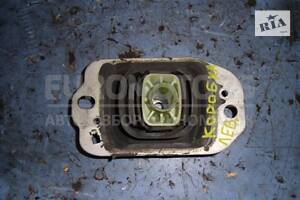 Опора КПП левая Renault Laguna 2.0dCi (III) 2007-2015 8200689120