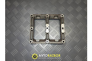 Опора крепление коленвала на 2.0TDi Opel Vectra B, Zafira A, Astra G, H, Omega B, C 1994 - 2009