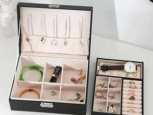 Органайзер для ювелирных изделий RESTEQ — двухслойная черная шкатулка для украшений, кожзам и бархат, 23×17×9 см