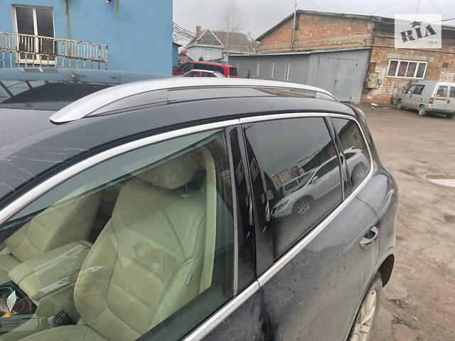 Оригинальные рейлинги V1 (2 шт, нержавейка) для Volkswagen Touareg 2010-2018 гг - Фото 3