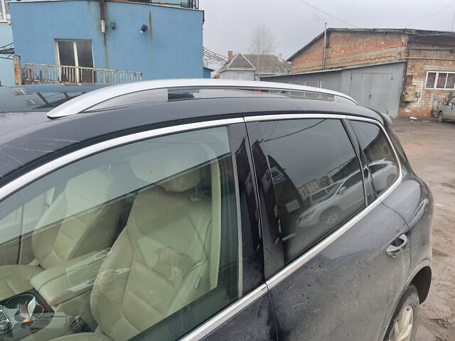 Оригинальные рейлинги V1 (2 шт, нержавейка) для Volkswagen Touareg 2010-2018 гг - Фото 1