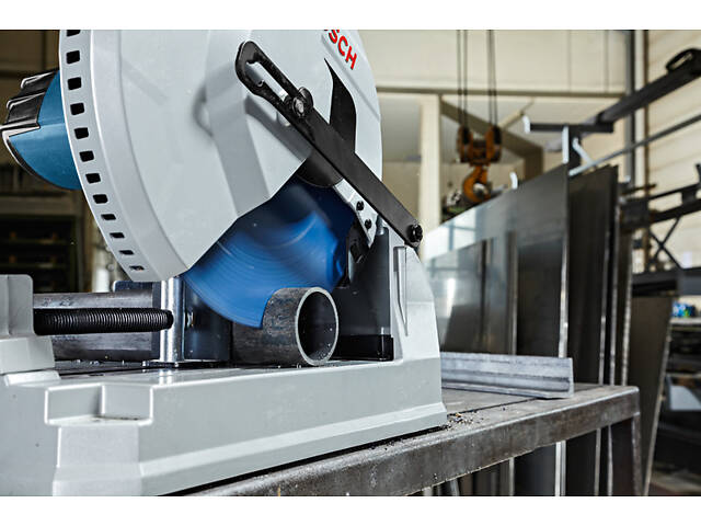 Відрізна пила по металу Bosch GCD 12 JL: 2000Вт, 1500 об/хв., диск 305 мм - Фото 3