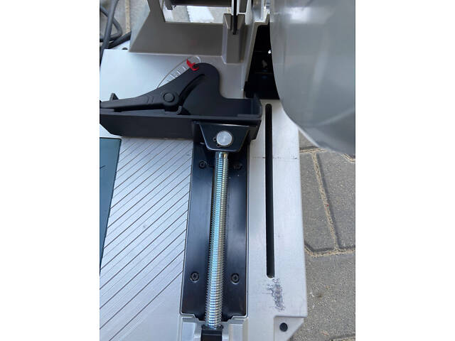 Відрізна пила по металу Bosch GCD 12 JL: 2000Вт, 1500 об/хв., диск 305 мм - Фото 6