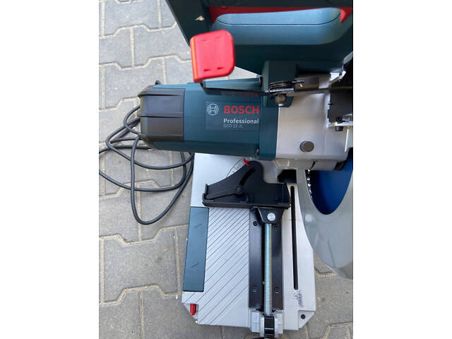 Відрізна пила по металу Bosch GCD 12 JL: 2000Вт, 1500 об/хв., диск 305 мм - Фото 7