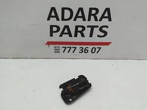 Ответная часть замка капота левая скоба для Audi A3 Premium Plus 2017-2020 (8V0823185C)