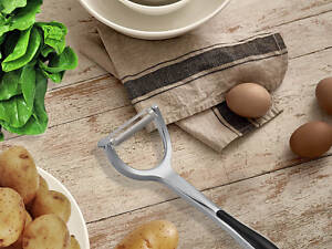 Овочечистка Maestro 170 мм (MR-1563) срібна