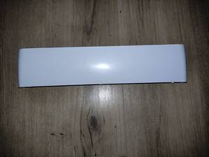 Нижняя (цокольная) панель стиральной машины вертикальной загрузки Electrolux W6T4272U и совместимых, совместимых AEG, Zanussi.