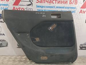 Панель обшивки задніх дверей ліва 83783ST3E22ZA Honda Civic 6