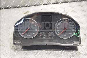 Панель приборов (дефект) VW Golf 1.6 8V (V) 2003-2008 1K0920862A