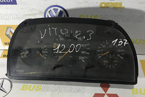 Панель приладів (спідометр, щиток) Mercedes Vito 638 MB0005428801