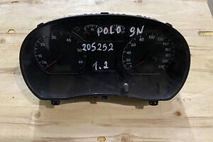 Панель приборов VW Polo 4 1.2 b, 6Q0920800P, 6Q0 920 800 P