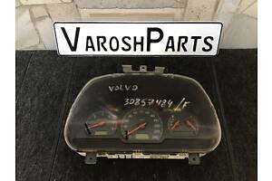 Панель приладів 30857484F Volvo S40,V40