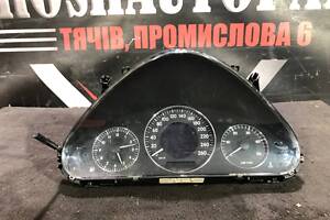 Панель приладів Mercedes-Benz W211 A2115402311