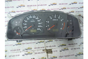 Панель щиток приладів Nissan Primera P11 1996-1998р.в 1.6 2.0 бензин дорестайл L2