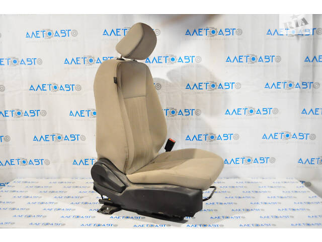 Пасажирське сидіння Ford Focus mk3 15-18 рест, без airbag, механіч, ганчірка беж