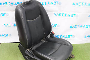 Пассажирское сидение Nissan Leaf 13-17 без airbag, подогрев, кожа черн