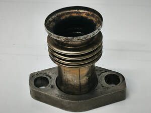 Патрубок EGR Renault Master 7701207947