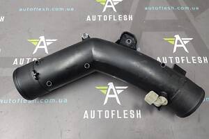 Патрубок интеркулера 144608199R Nissan NV400 Opel Movano B Renault Master III бу