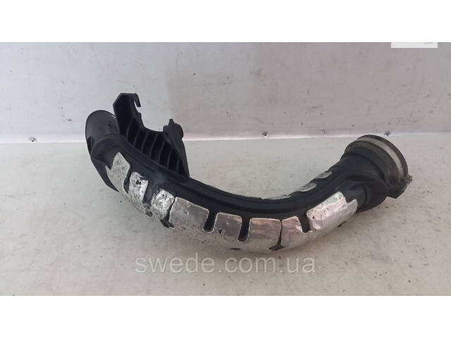 Патрубок интеркулера Ford Kuga 1.6 Ecoboost 2012-2019 гг BV619C623HA