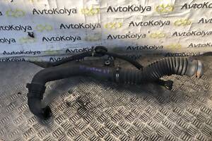 Патрубок интеркулера Renault Megane III 1.9 dci 2008-2015 (8201003136)