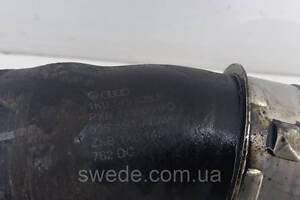 Патрубок інтеркулера Skoda Superb 2 1,8 TSI 2012 рр 1K0145828F