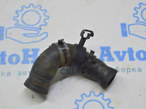 Патрубок охлаждения VW Multivan T5 09-15 2.0d 03L121096D