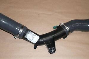 Патрубок повітряного фільтра