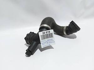 Нижний патрубок радиатора охлаждения BMW 328i xDrive 2006-2013 17127531579 BMW 328i xDrive