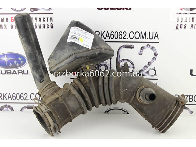 Патрубок воздушного фильтра 2.4 Toyota Camry 30 2001-2006 1788128140