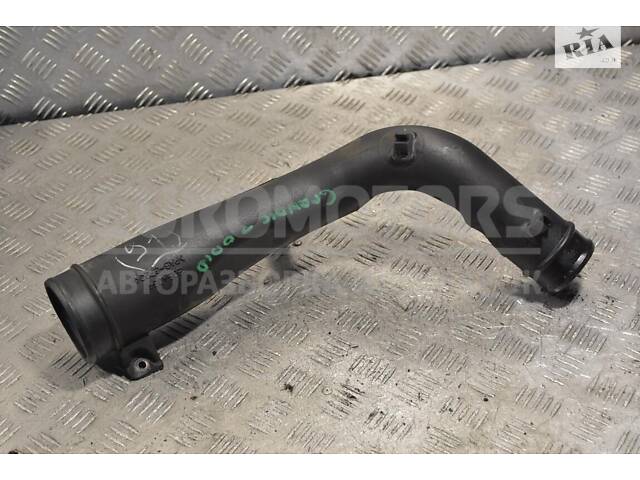 Патрубок воздушный Mitsubishi Grandis 2.0 DI-D 2004-2010 1505A064