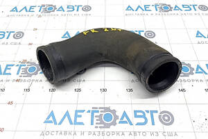 Патрубок воздушный правый перед VW Jetta 19- 2.0T