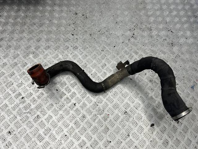 Патрубок интеркуллера для Land Rover Range Rover Evoque 2011-2019 б/у - Фото 1