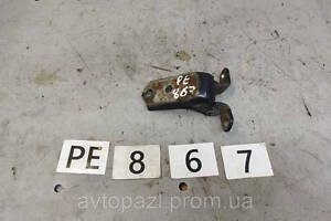 PE0867 B116106010 петля двери перед L верхняя Chery Eastar B11 08-26-01-05