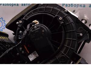 Печка в сборе Jeep Cherokee KL 14- (04) 68223048AD