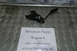 Педаль тормоза Mitsubishi Pajero Wagon 2007-2013 4620A122 (Арт.10181)