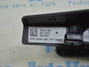 Педаль газа Volvo S90 16- 32212451