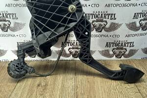 Педаль щеплення Volkswagen GoLF V 1T1721059BF