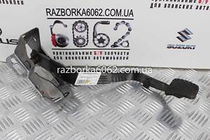 Педаль сцепления Mitsubishi Lancer 9 (CSA) 2003-2009 MR493821