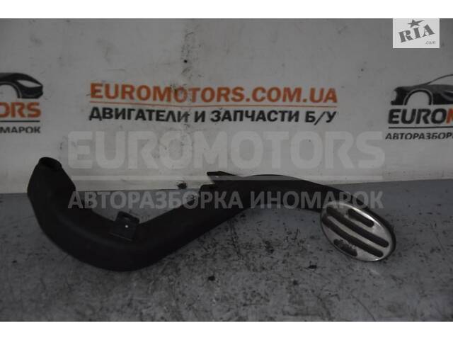 Педаль зчеплення пластик Mini Cooper (R56) 2006-2014 35316772402