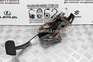 Педаль тормоза 1.6 АКПП Toyota Corolla E12 2000-2006 4710102130