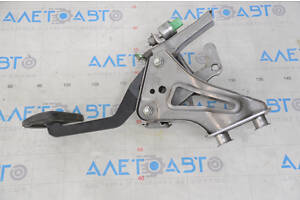 Педаль тормоза Lexus GS300 GS350 GS430 GS450h 05-11