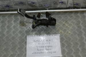 Педаль тормоза Nissan Juke F15 2010 (б/у)