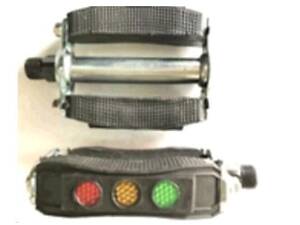 Педали велосипедные (с катафотами СВЕТОФОР, металл, резиновые вставки)