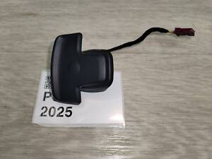 Пелюстка перемикач підрульовий правий Mercedes W212 W218 CLA C117 GLA X156 W246 Infiniti QX30 (2011-2024) A2185400762