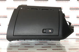 Перчаточный ящик, бардачок VW Passat B7 USA 1.8 TSI 2012-2015 561-857-101-B-82V