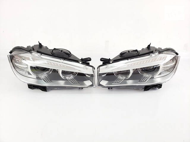 Передні фари Bi-Xenon No Adaptive на BMW X6 F16 2014-2018 ( Європа)