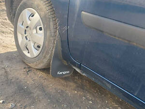 Передні бризковики Туреччина (2 шт) для Renault Kangoo 2008-2020 рр